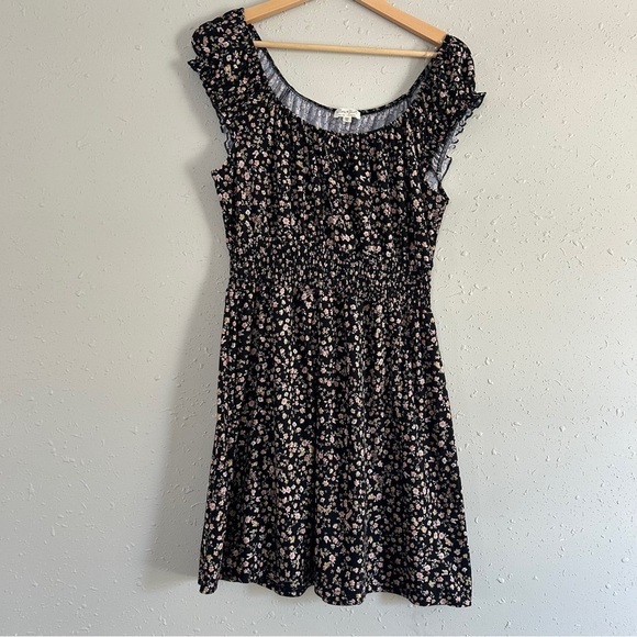 Ultra Flirt Black Floral Mini Dress Stretch Soft Comfy Spring Casual XL - Picture 1 of 4